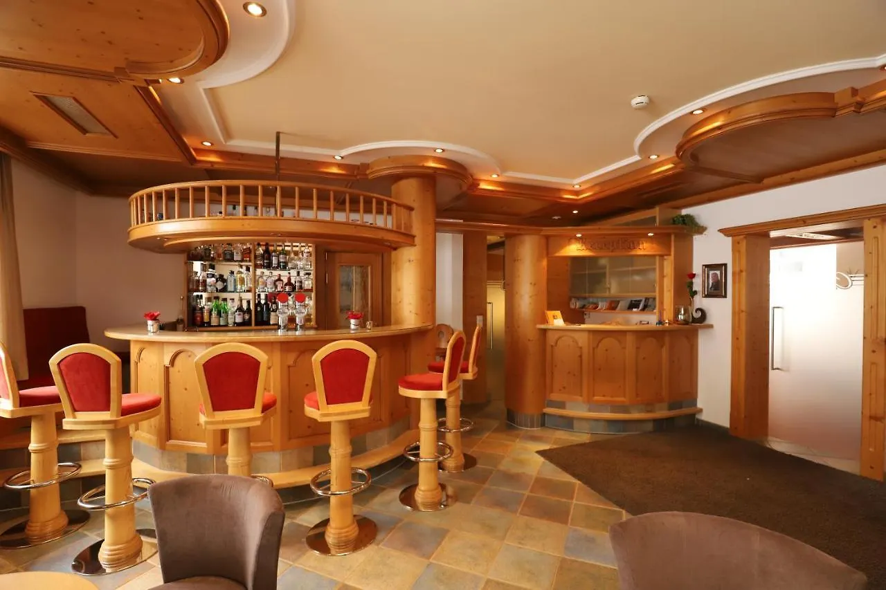 Hotel Charly Ischgl 3*,