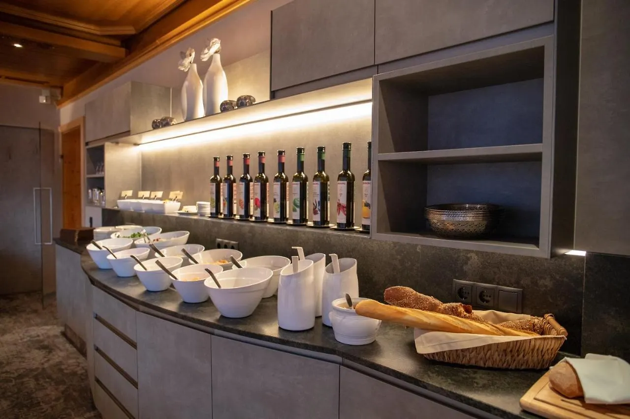Hotel Charly Ischgl